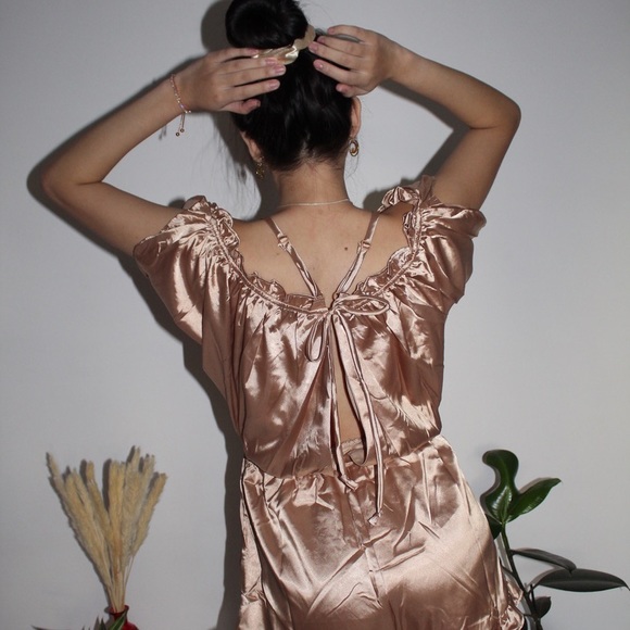 Gold Ramper - Picture 3 of 5